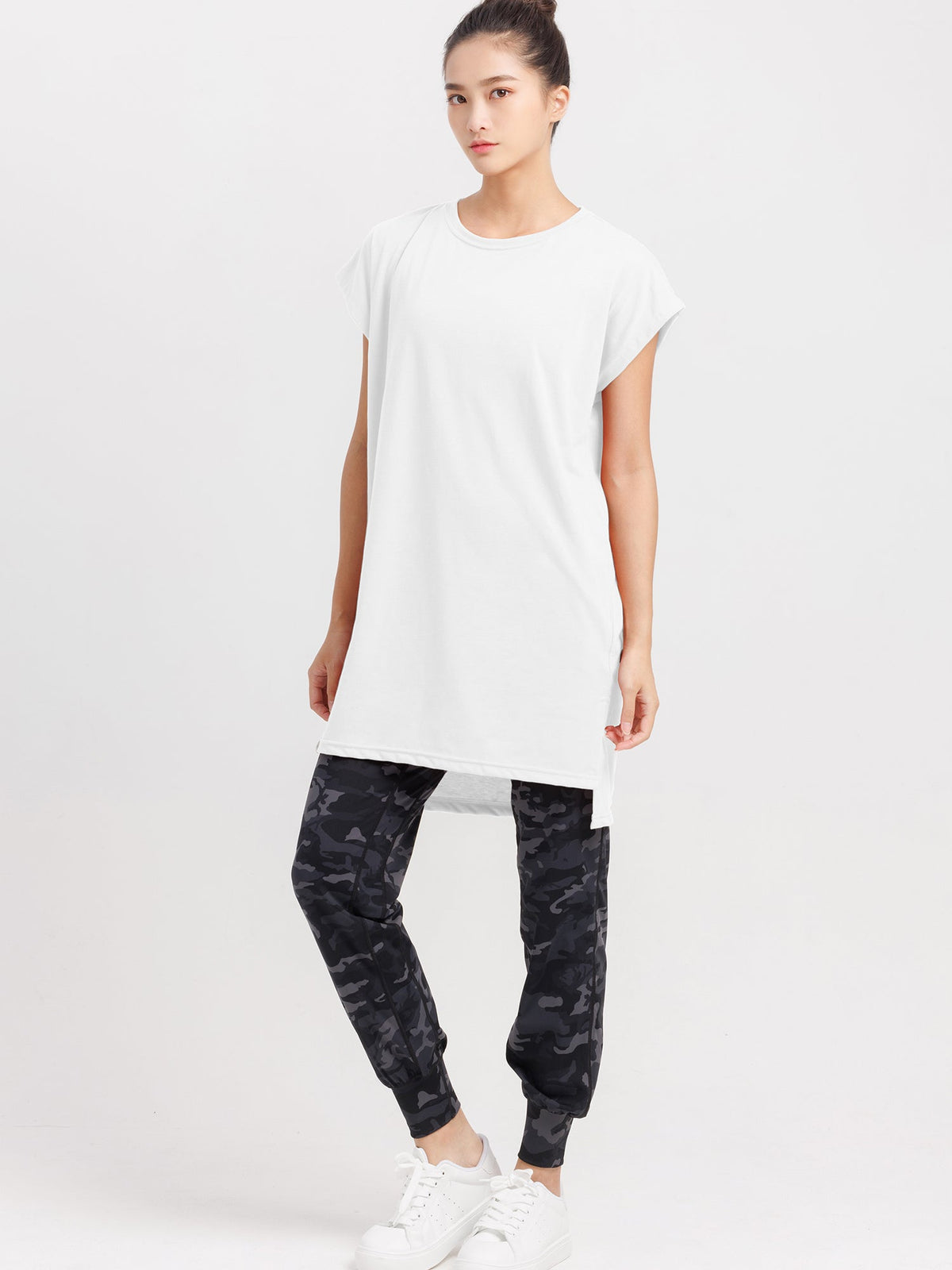 [Loopa] Loopa Side Slit Tunic Tee / side slit tunic tee