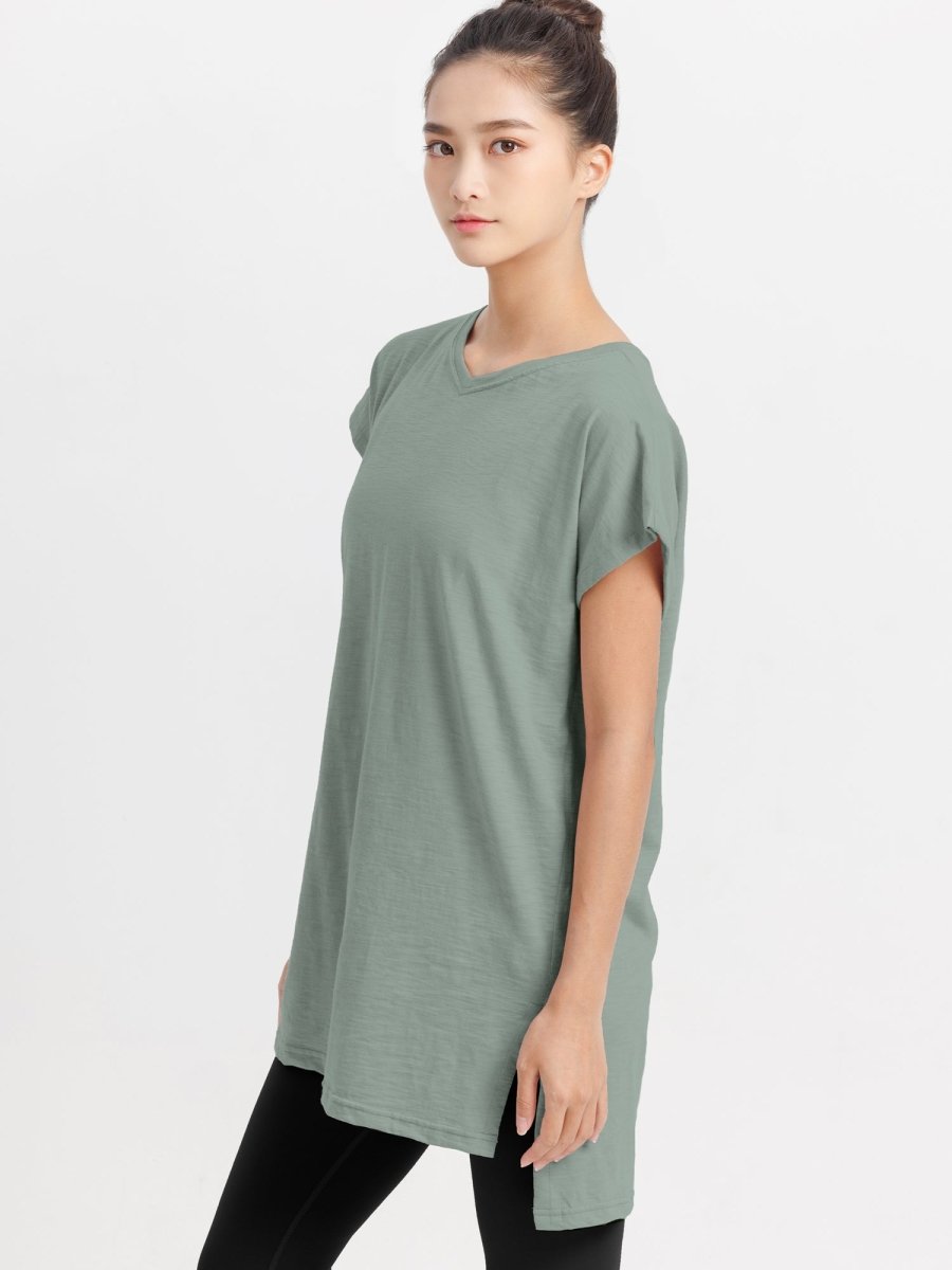 [Loopa] ルーパ VネックサイトスリットチュニックTee / V neck site slit tunic - Loopa ルーパ 公式 ヨガウェア・フィットネスウェア