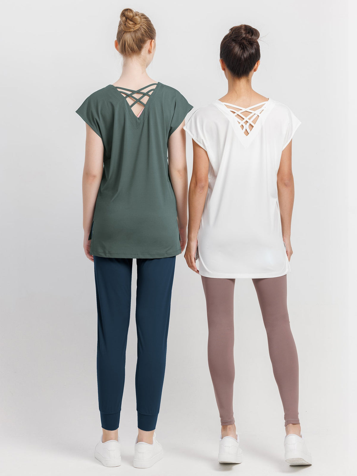 [Loopa] Loopa Back Cross V-Neck Tunic