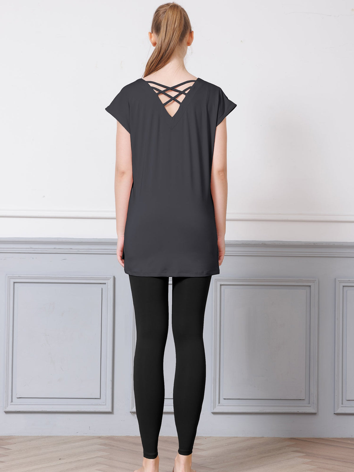 [Loopa] Loopa Back Cross V-Neck Tunic