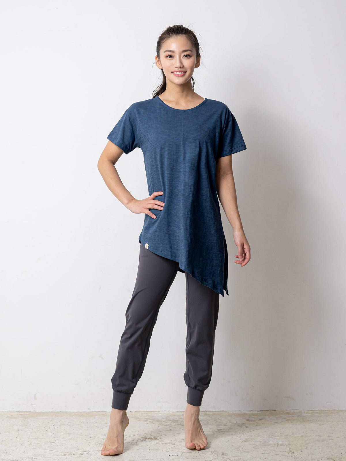 SALE[Loopa] 2.0 Asymmetrical 2way T-shirt