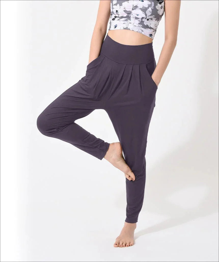 [Loopa] テーパード ヨガ パンツ Tapered Yoga Trousers/ ヨガパンツ ヨガボトムス ヨガウェア [A] 10_1 - Loopa ルーパ 公式 ヨガウェア・フィットネスウェア